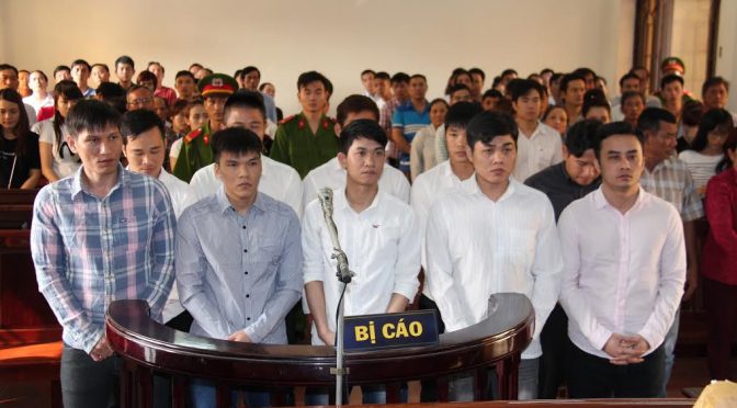 Những vụ án bán độ bóng đá Việt Nam