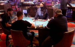 Người chơi đánh bạc tại Las Vegas được thưởng tiền nếu họ đeo khẩu trang