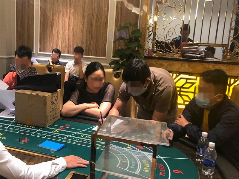 Quảng Nam: Phá tụ điểm đánh bạc, bắt giữ 41 đối tượng liên quan
