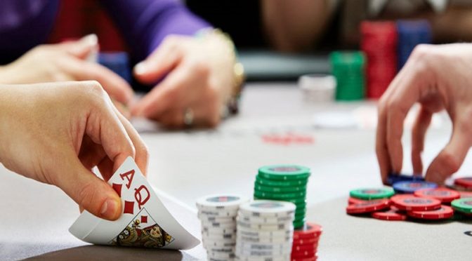 Tham gia chơi poker có kiếm tiền được không?