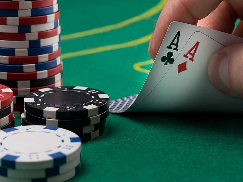 Game poker những kỹ thuật cân đối sức mạnh của hand và pot