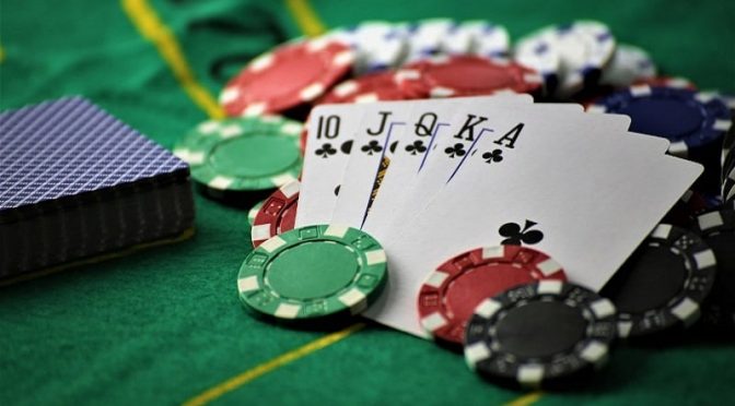 Cách chơi bài poker vòng Preflop - hand khởi đầu trong Poker