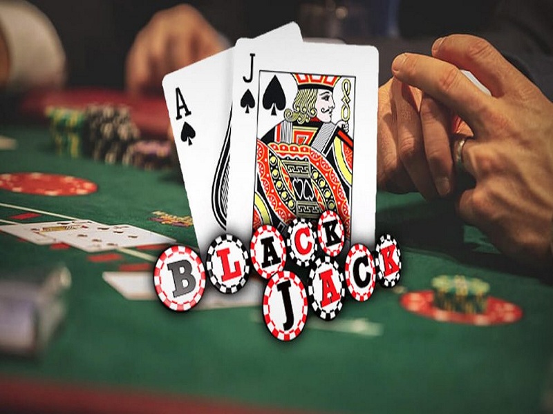Có nên cược bảo hiểm trong trò chơi đánh bài Blackjack không?