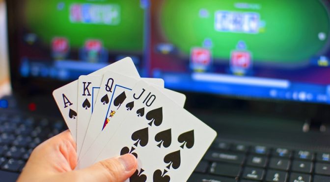 Xì tố/ Poker là gì? 4 mẹo chơi xì tố ăn tiền cả làng nhanh nhất